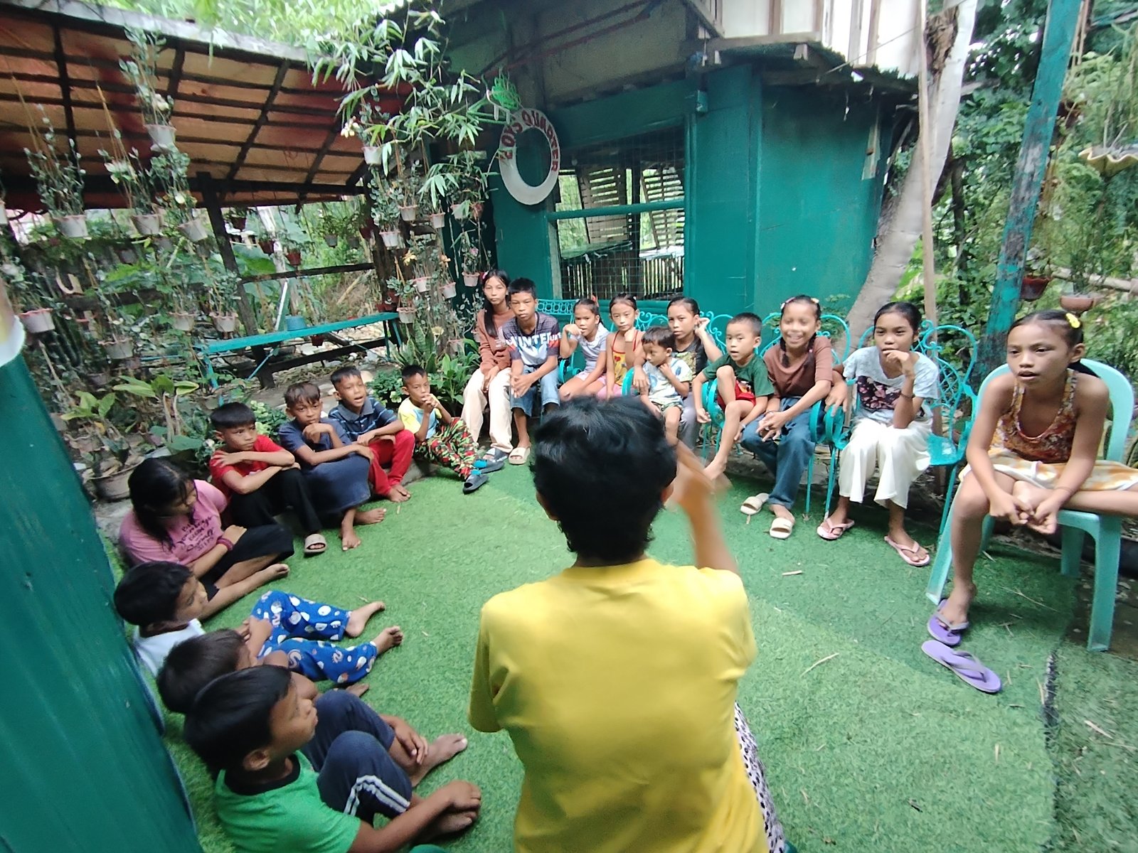 Children learning and praying together